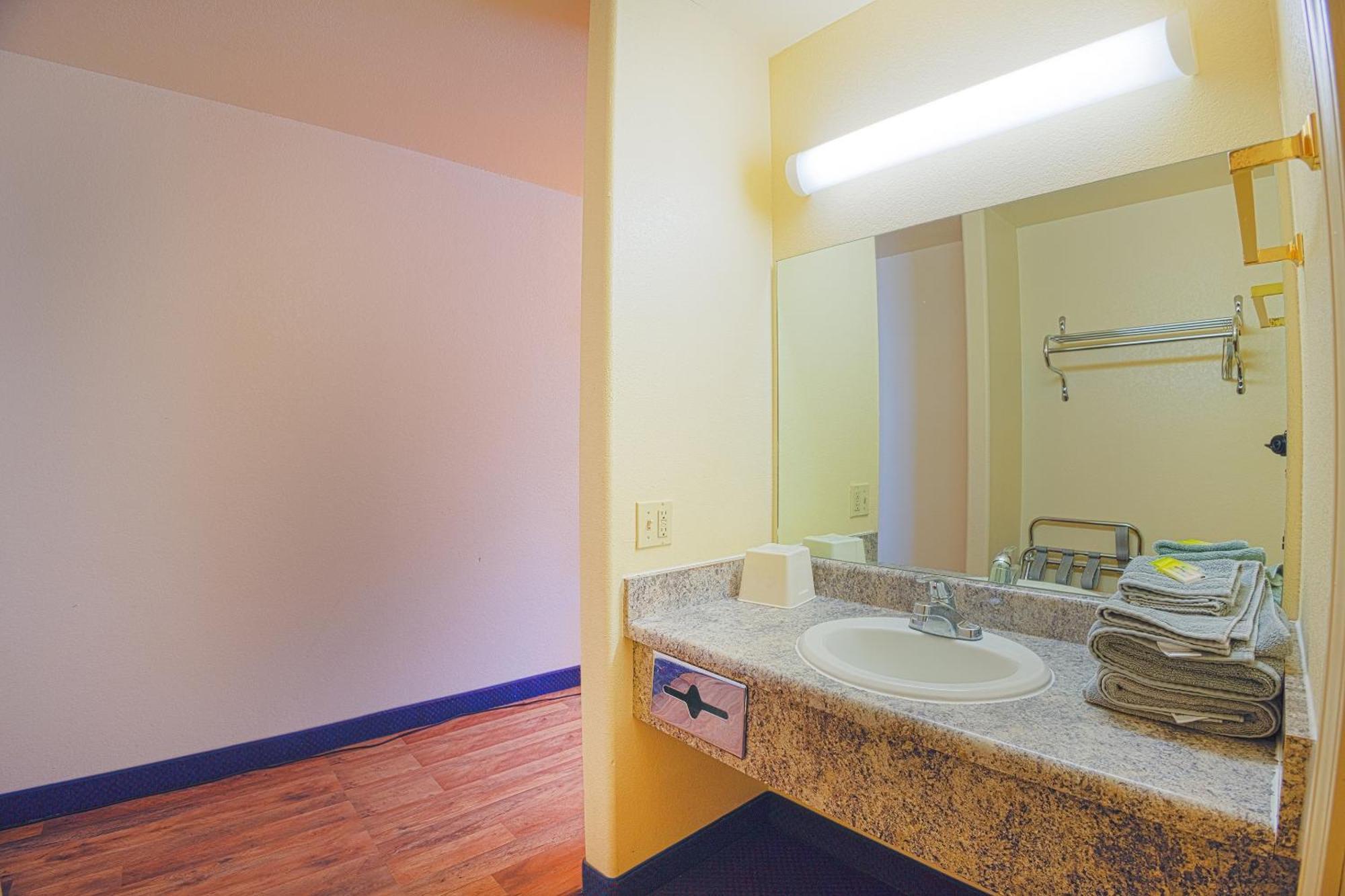 Holiday Motel, Lordsburg By Oyo Exterior foto